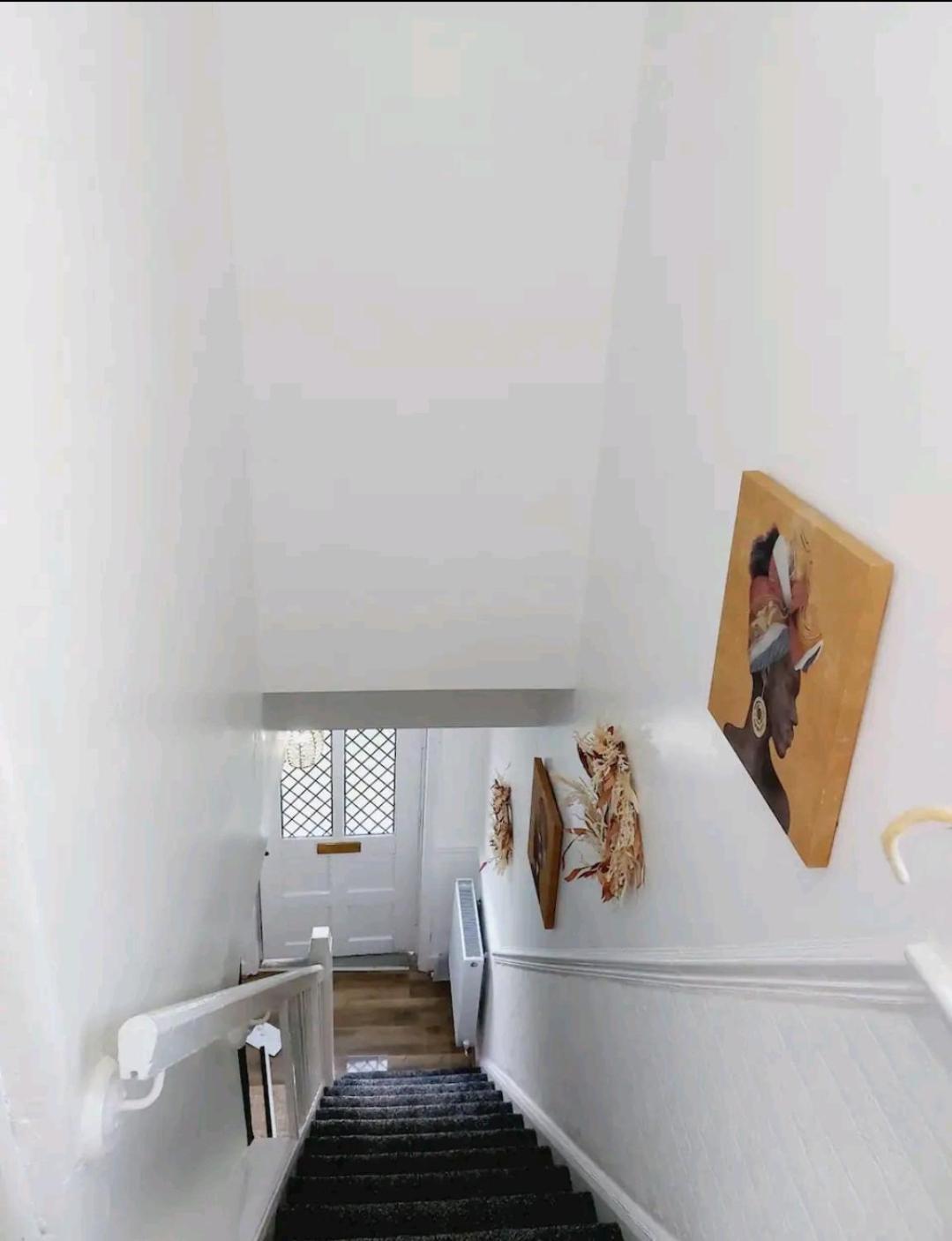 Cosy And Private House Close To Town Manchester