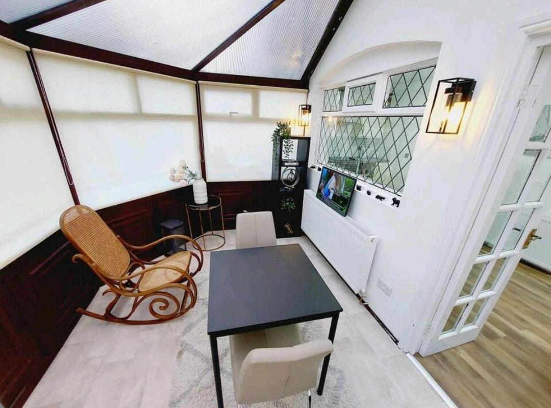 Cosy And Private House Close To Town * Manchester