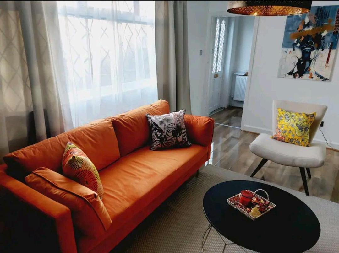 Cosy And Private House Close To Town Apartamento *