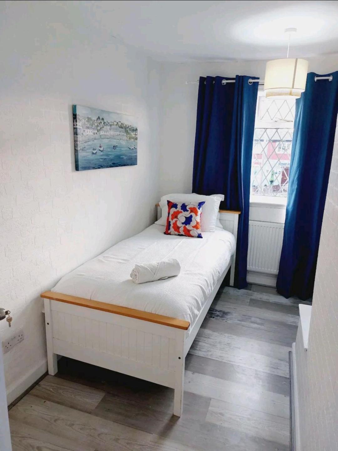 Cosy And Private House Close To Town Manchester